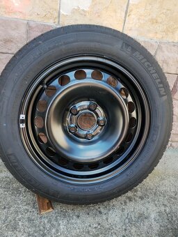 Prodam pneu s diskem 205/65 R16 V - 2