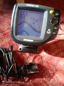 Prodám echolot Humminbird Fishfinder 565 - 2