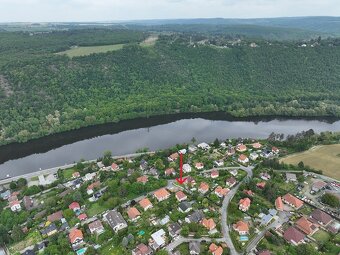 RD 5+1, poz. 751 m2, Měchenice, okr. Praha-západ - 2
