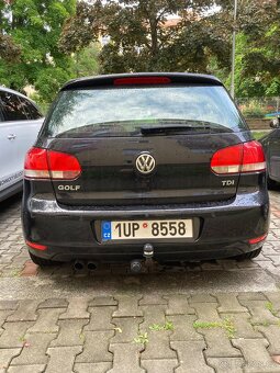 VW Golf VI 2.0 TDI, 2009, garážovaný, kamera, zimní kola - 2