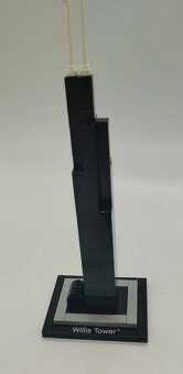 Lego 21000 Architecture - Willis Tower - 2