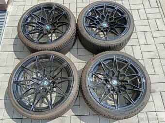 ZIMNI Nesehnatelna dvourozměrná 19"/20" original BMW M3,M4 - 2