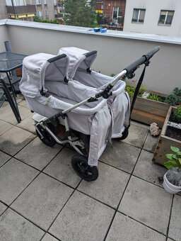 EasyWalker Duo (pro dvojčata) na dvůr/balkon/terasu/chalupu - 2