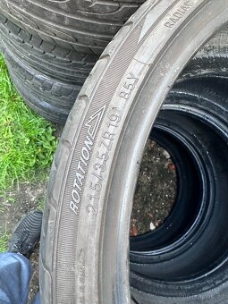 Letní sada pneu 215/35 R19 - Kumho - 2