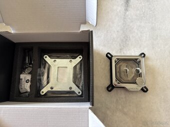 EK Water Blocks EK-Velocity RGB Intel CPU - 2