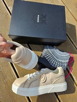 Pinko kožené sneakers vel.40 nové original - 2