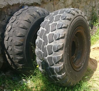 Prodám pneu na NA IFA W50 - 2