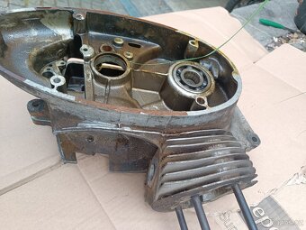 Kartery Jawa 250 pérák - 2