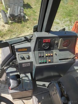 Traktorbagr - 2