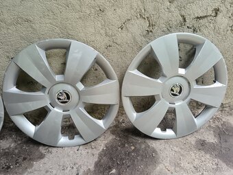 Originál poklice škoda fabia r 15 - 2