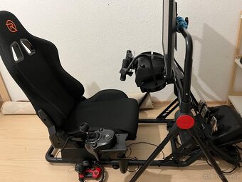 Herní cockpit - volant, vybavení - 2