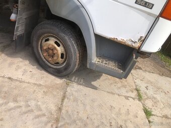 NISSAN ATLEON LISTOVÁ PERA ZADNÍ NÁPRAVA KARDAN CHLADIČ - 2