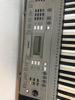 Klávesy Yamaha E353 - 2