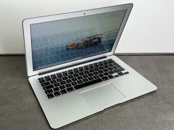 MacBook Air 13'' 2015 / i5 / 8GB / 128GB SSD - DPH - 2