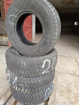 DUNLOP 275/70R16 114Q - 2