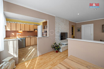 Pronájem bytu 3+1, 59 m², Kladno, ul. Benešovská - 2