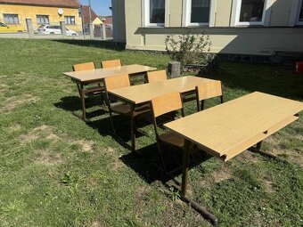Levně starší školní lavice a zidle - 2