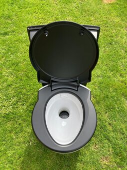 Kazetové chemické WC Thetford - 2