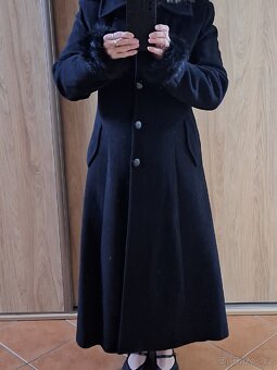 Dlouhý vlněný, zimní kabát vel. S/M, 168-172 cm - 2