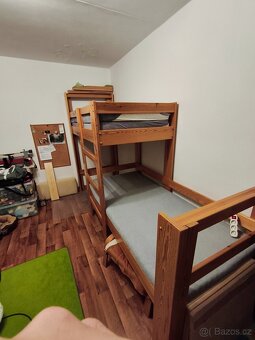 Dvoupatrová postel - 2