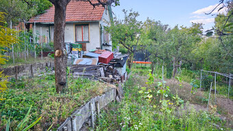 Chata se zahradou KÚ Jundrov - 2