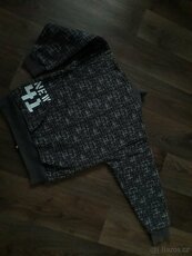 Mikina vel.116/122 teplá s choupkem - 2