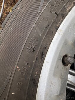 Litá kola Mercedes - 2