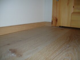 Soklové lišty-jasan - 2