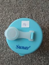 Přenosný box na kojenecké mléko. - 2