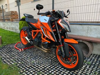 KTM Superduke 1290R 2023 + Tech Pack - 2