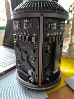 DUAL SETUP MSI GS66 Stealth, Apple Mac Pro Xeon + klávesnice - 2