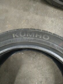 Celoroční pneumatiky 235/45 R18 - 2
