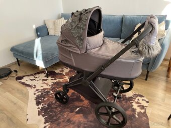 Cybex priam simply flowers 2021 - 2