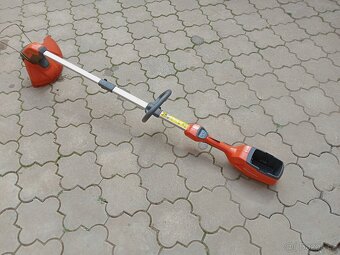 Zahradní sada Husqvarna - sekačka, plotostřih, teleskop pila - 2