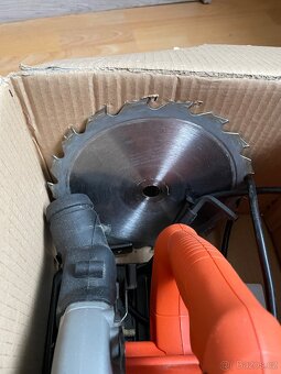 Okružní pila Black+Decker - 2