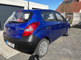 Hyundai i20- 1,2i-, r. 09, LPG - 2