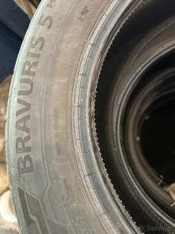 Letni pneu 195/65 R15 - 2