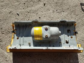 Airbag spolujezdce vw golf 3 - 2
