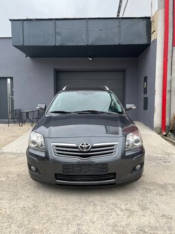 Toyota Avensis D4-D = 93kW, 163884km, Top Stav = - 2