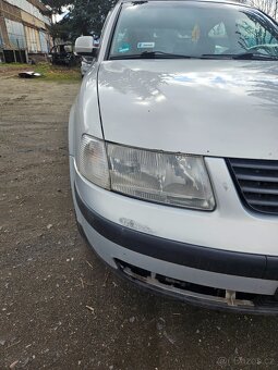 Volkswagen Passat r.v. 2000 1.6 benzínové 75kw - 2