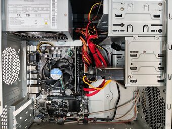 PC Intel® Quad Core™ i5-7500 16GB RAM. Nový SSD disk - 2