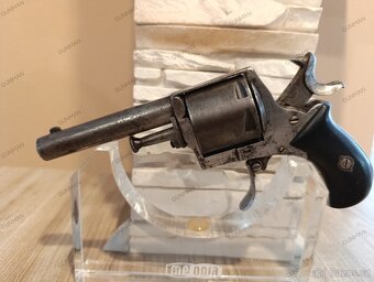 REVOLVER HISTORICKÝ CAL 320CF - 2