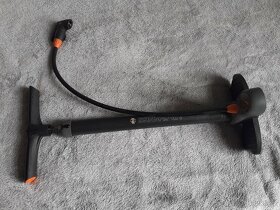 NOVÁ PUMPA NA KOLO S TLAKOMĚREM SKS AIR-X-PRESS - PC 2300,- - 2