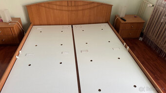 postel masiv - 2