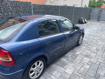 Opel Astra G 1.6i - 2