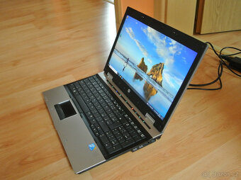 Pěkný 15,6" notebook HP, Core i5 4x3GHz, baterie 3h, Win10 - 2