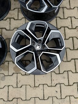 Alu kola originál Octavia RS R19 5x112 7,5x19 ET48 - 2