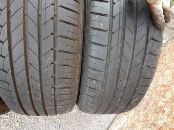 215/55/17 94w Goodyear - letní pneu 4ks - 2