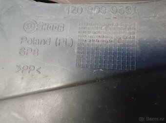 Škoda Octavia II - přední podběh - 2