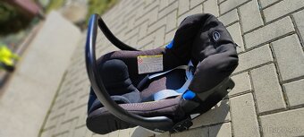 Autosedačka 0-13kg vajíčko Britax + Isofix adapter baby save - 2